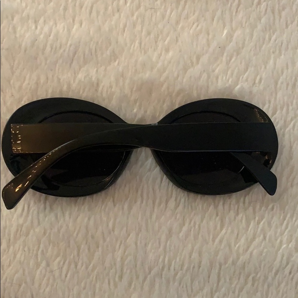 Sunglasses - Picture 2 of 4